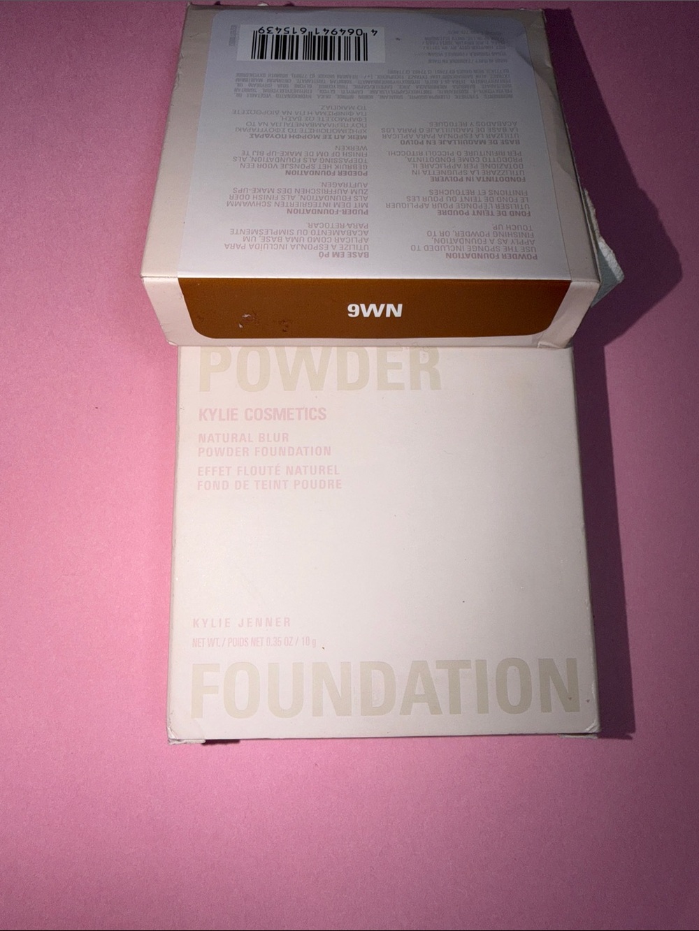 Kylie Cosmetics Powder Foundation - 9WN Natural Blur (Cream)